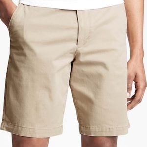 Gap Khakis Men Short Size 33 Color Stone